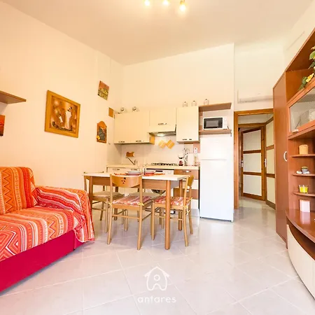 Prázdninový dům Altamarea, Di Relax Per 2 *